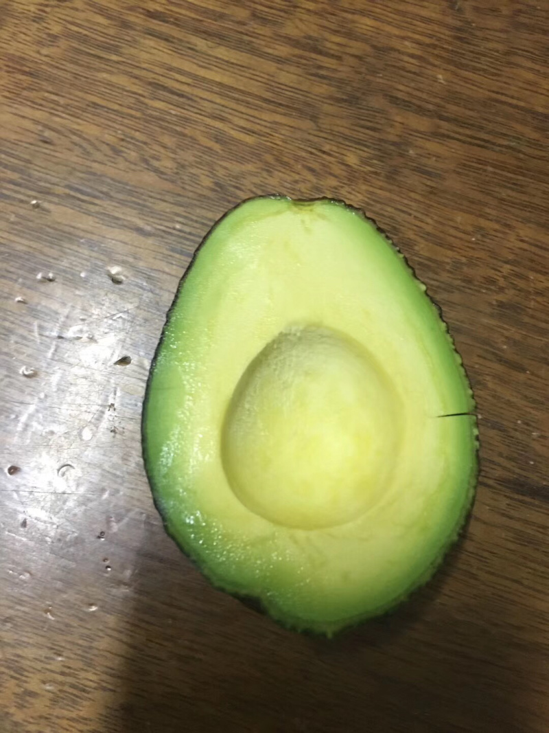 长期出售：哈斯牛油果，精品货源，批发零售，量大从优！