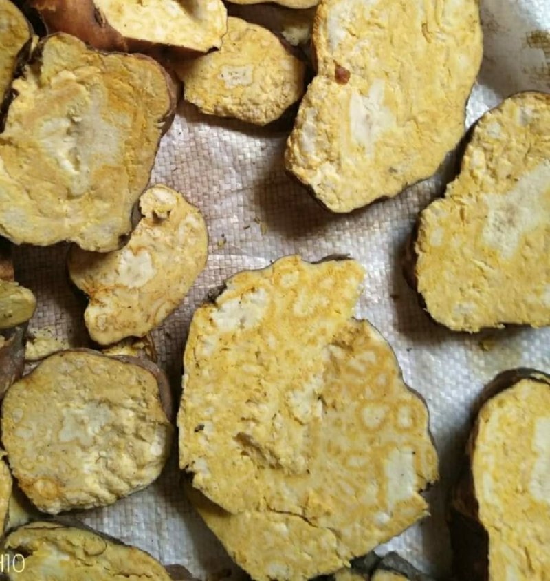 荷首乌（干片）自种，九蒸十晒