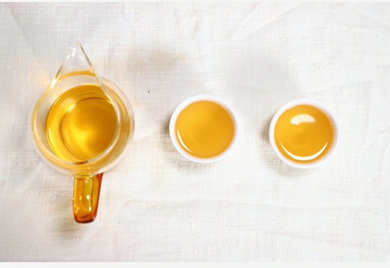 高货冰岛片区2019年明前早春茶357g生茶饼茶