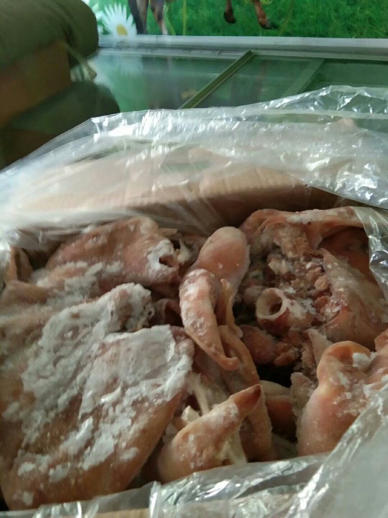羊头肉，货品干净，水分少。