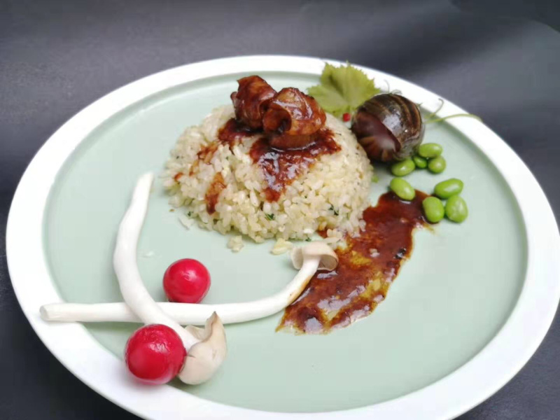 白玉蜗牛