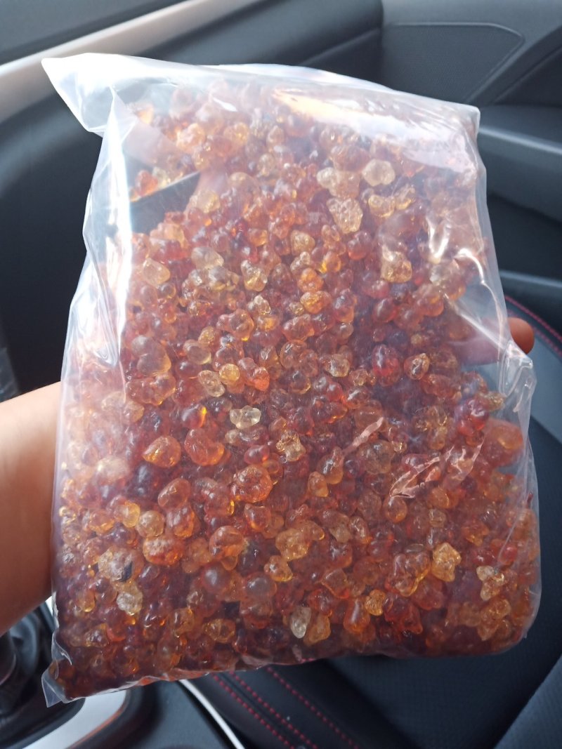 精品雪燕桃胶拉丝雪燕产地直销一手货源