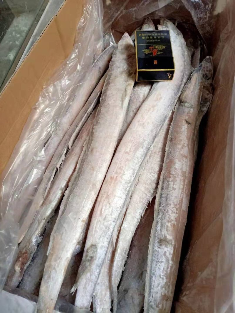 带鱼3-4两威海本地，单冻，一箱十斤