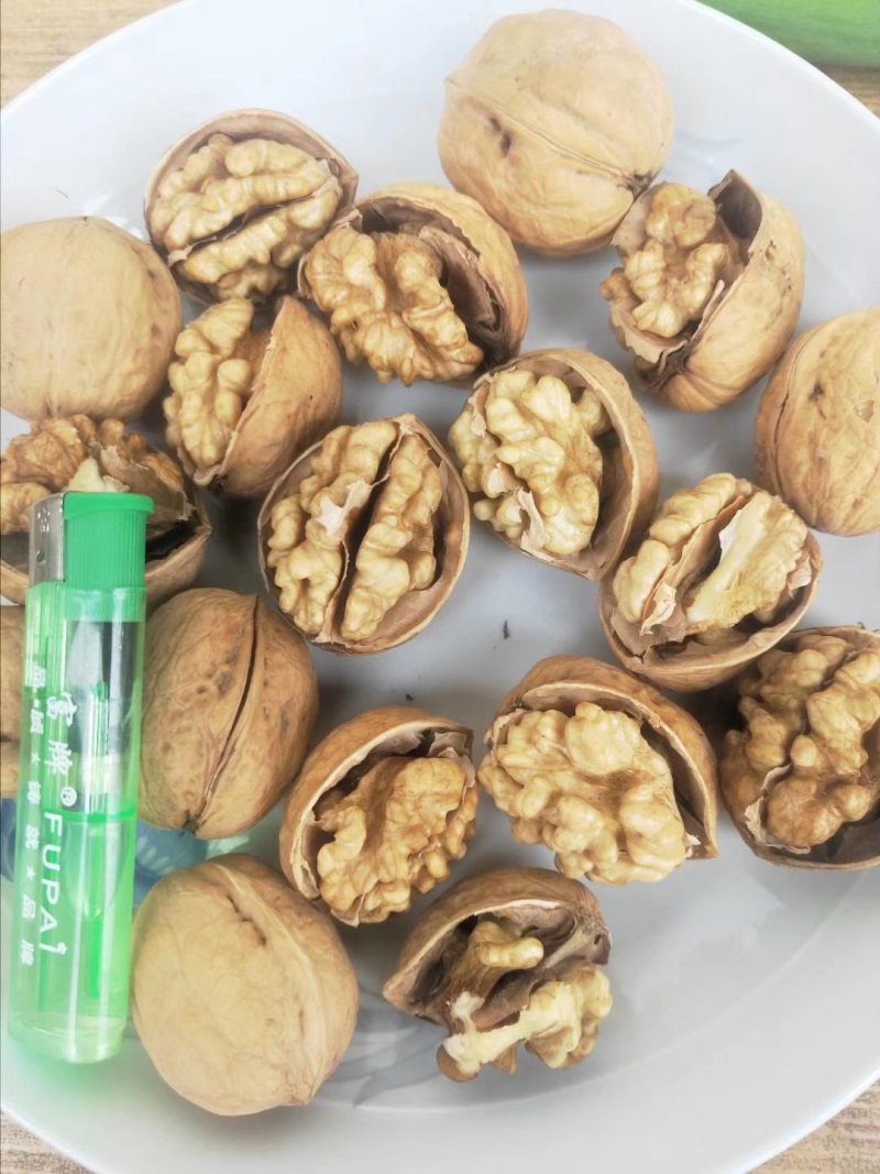 新疆阿克苏185纸皮核桃5斤包邮孕妇宝宝安全健康食品