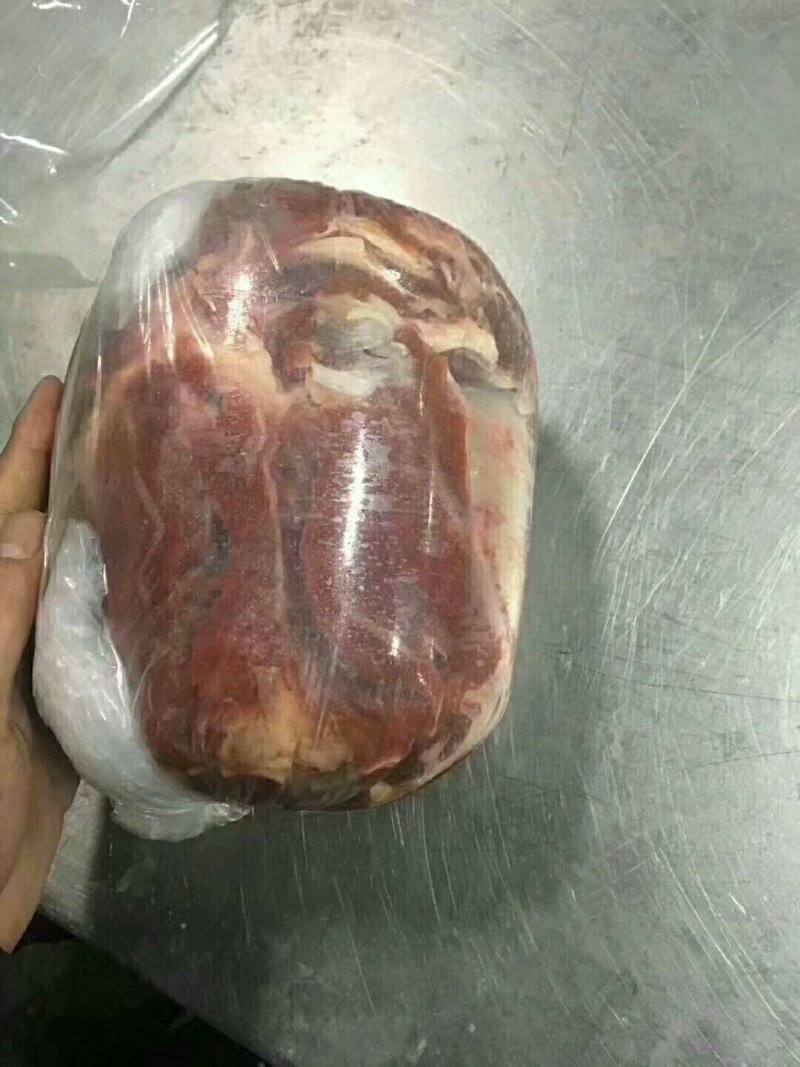去骨后腿羊肉，炖锅炒菜都合适。。。