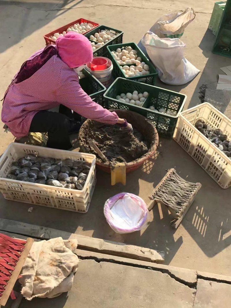 泥腌鸭蛋口感好大量批发品质保证