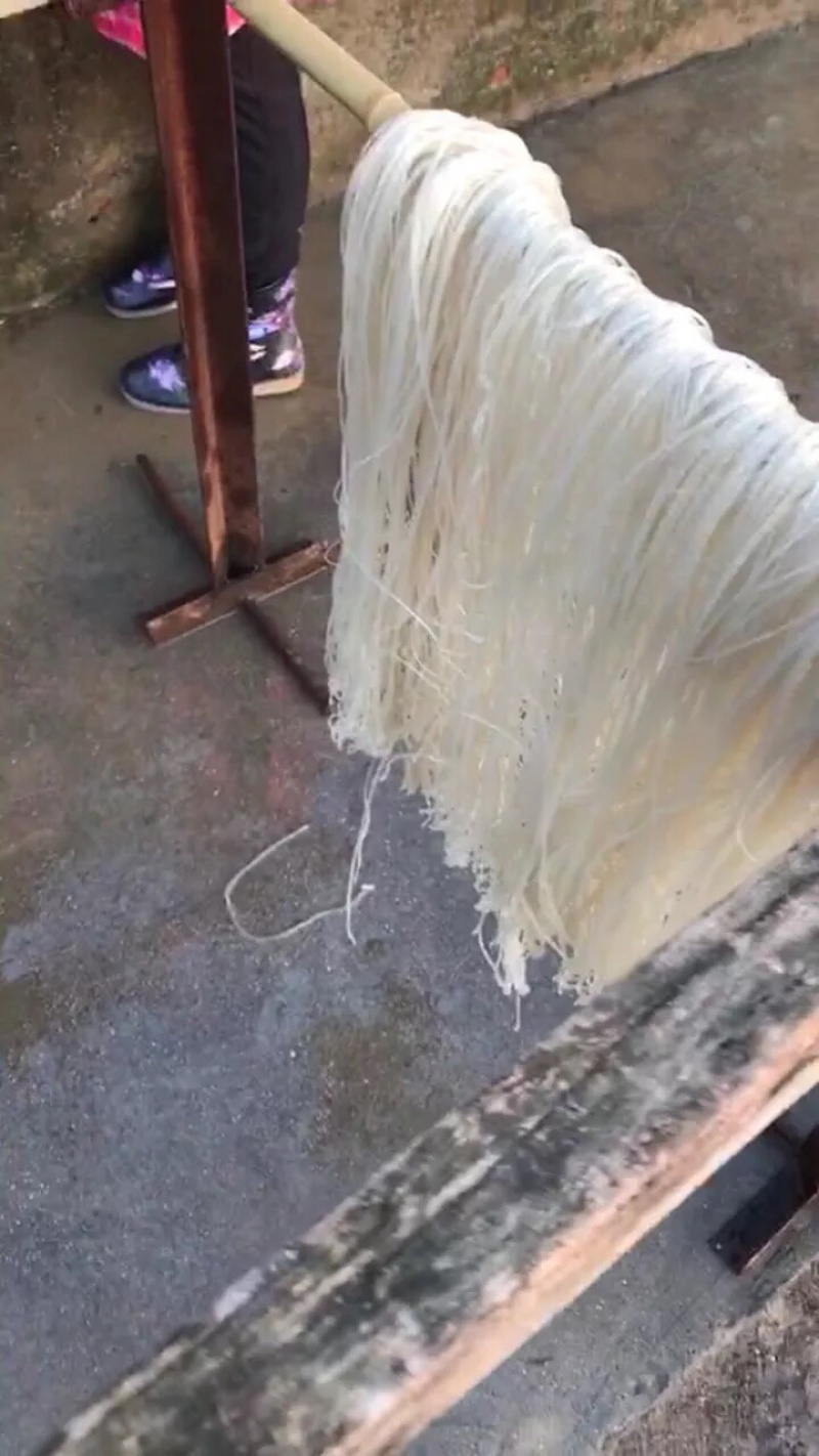 红薯（山芋）粉丝粉条水粉农家自己家纯手工制作纯绿色食品