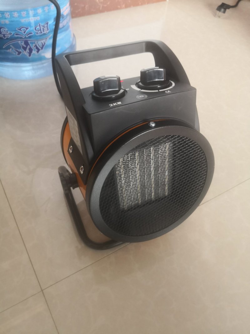 厂家特价优惠活动，取暖热风机，家用暖风机高品质，诚招代理