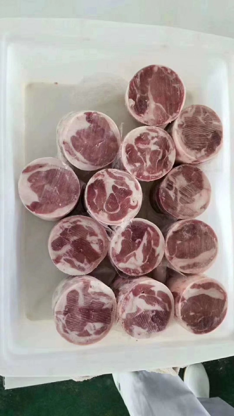 内蒙古草原领头羊羔羊肉卷，羊肉卷，涮羊肉，羔羊肉