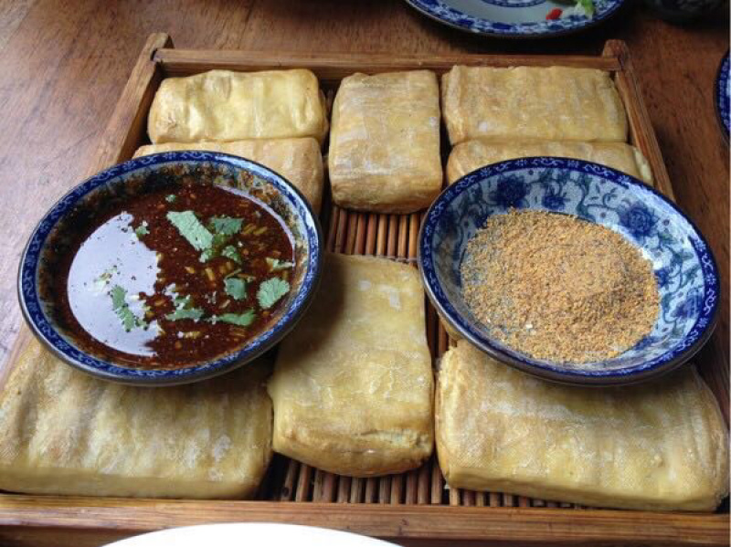 舌尖美食云南石屏北门帅虹非转基因豆腐5条装送蘸水油炸烧烤