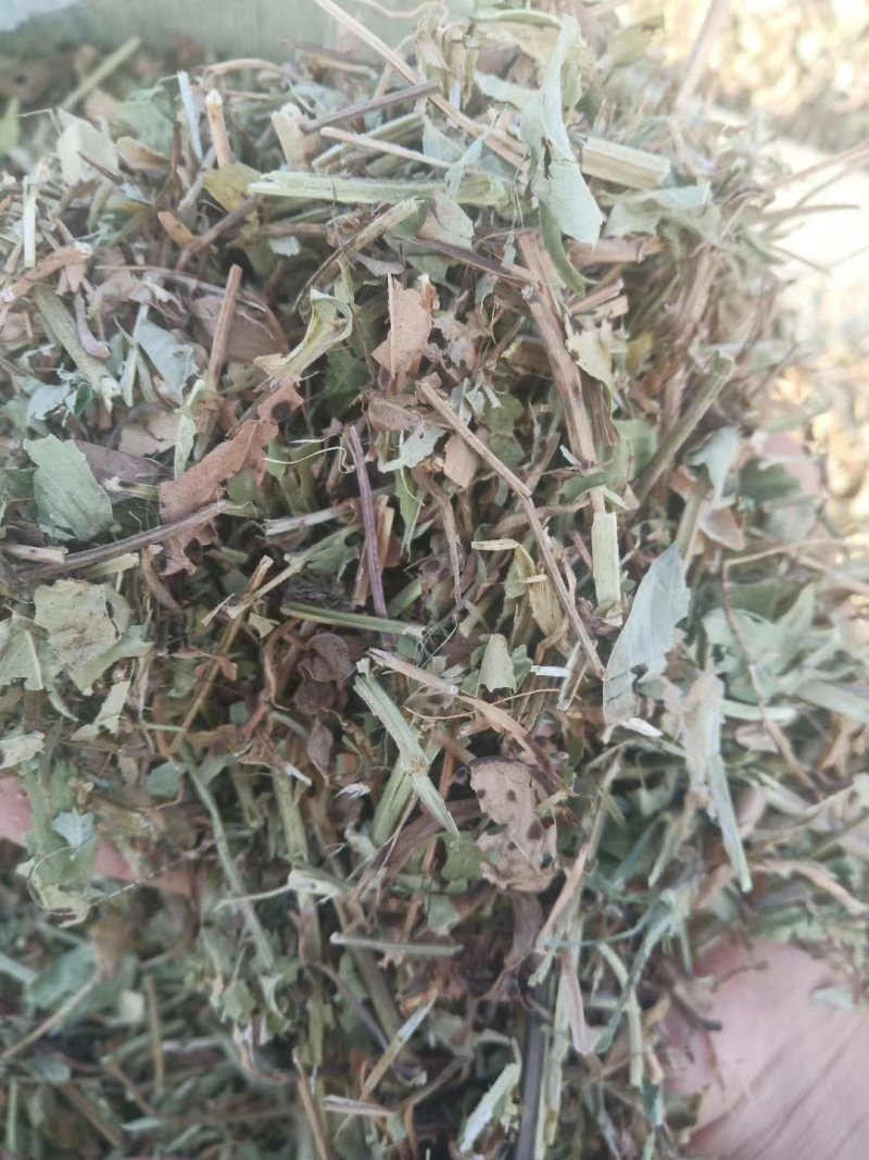 常年加工花生秧牛羊草料