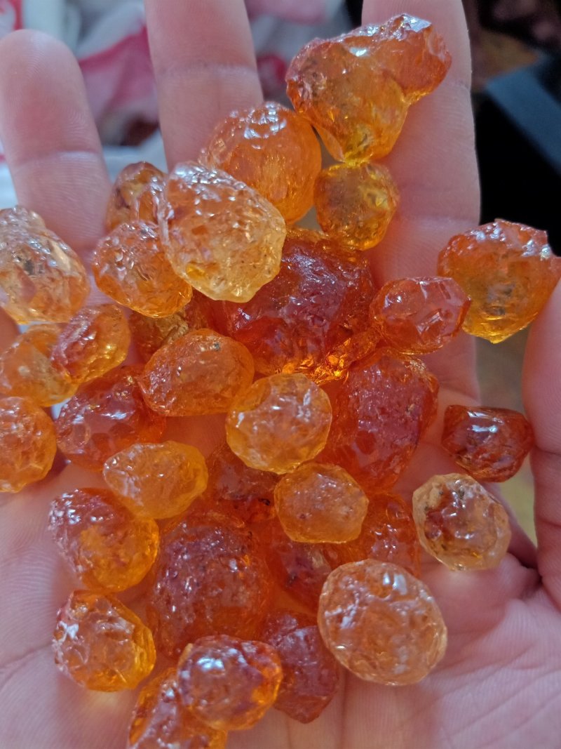 湖北桃胶，雪燕，规格齐全，产地直发，包正品质一手货源量大