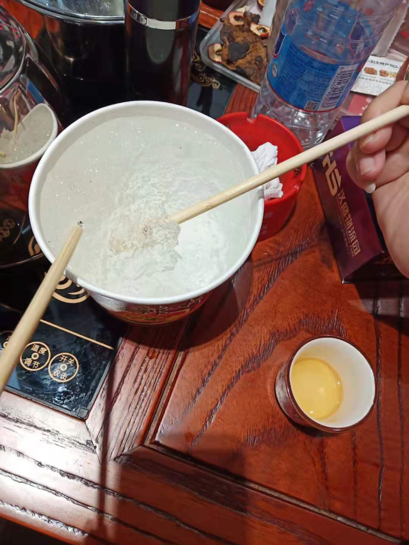 精品雪燕桃胶拉丝雪燕产地直销一手货源
