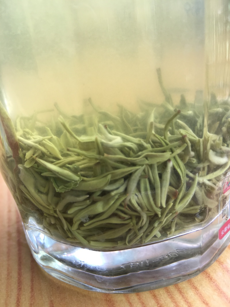 绿茶-毛尖一缕香，一口爽——饮之有道都市生活茶。