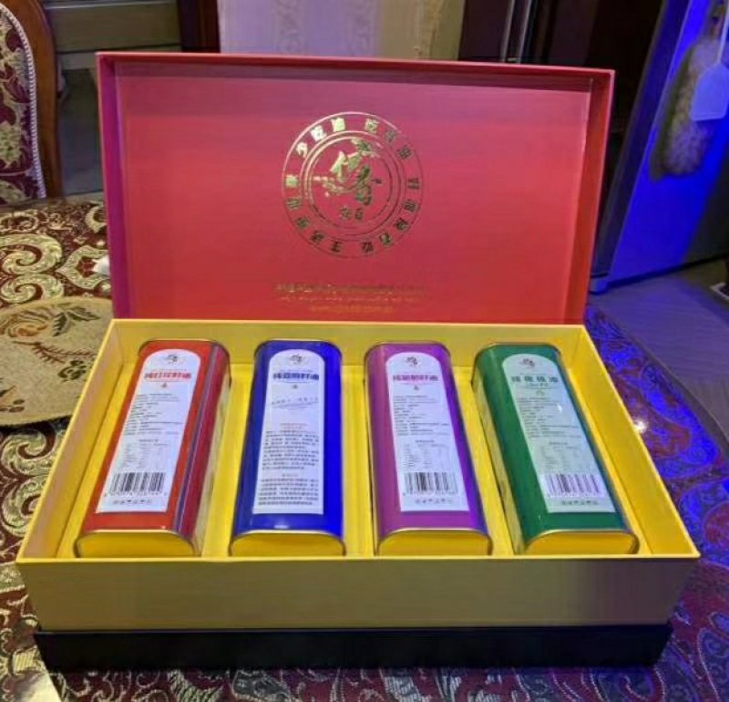 新疆一级冷榨纯红花籽油礼盒装