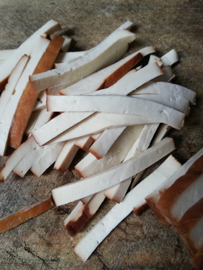 正宗湘西柴火烟熏豆腐干！口感细腻，有嚼劲！