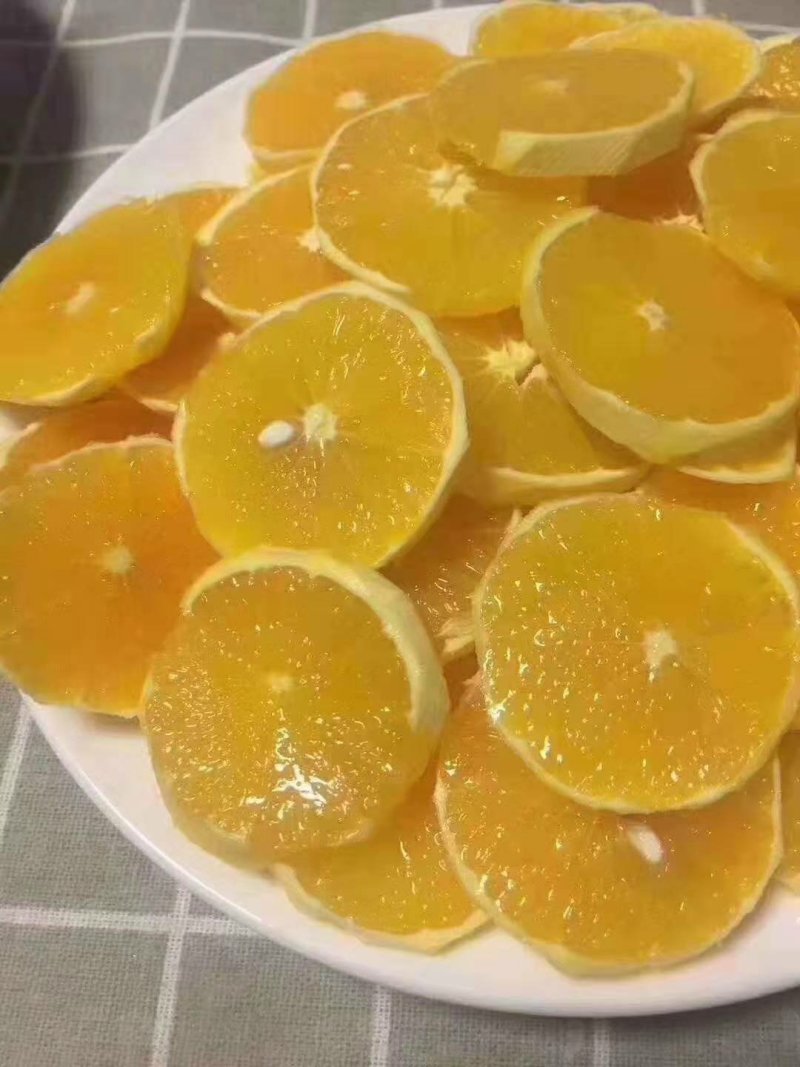《黔阳冰糖橙》你的选择，甜味足化渣快甜入你心。
