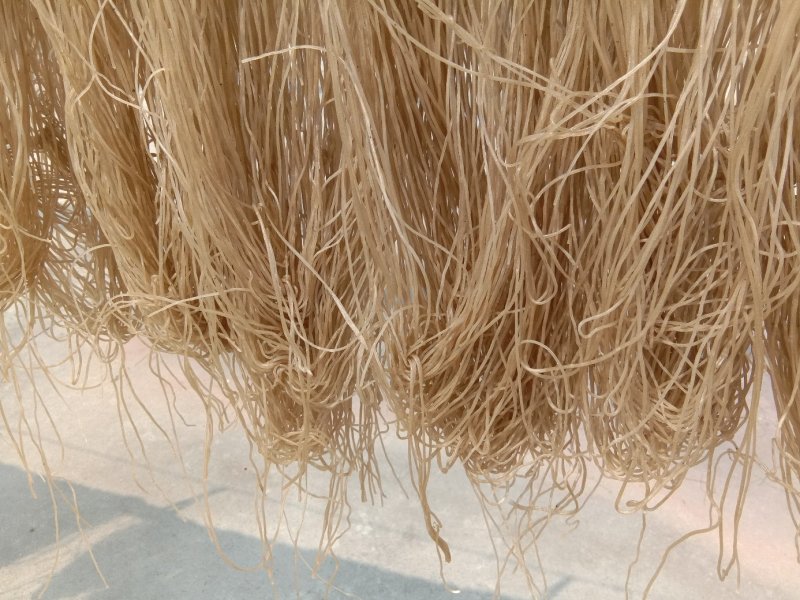 粉丝纯红薯粉丝久煮不糊汤，纯手工制作