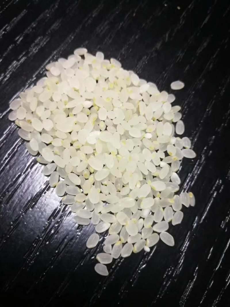 东北小粒香胚芽米，稻花香。