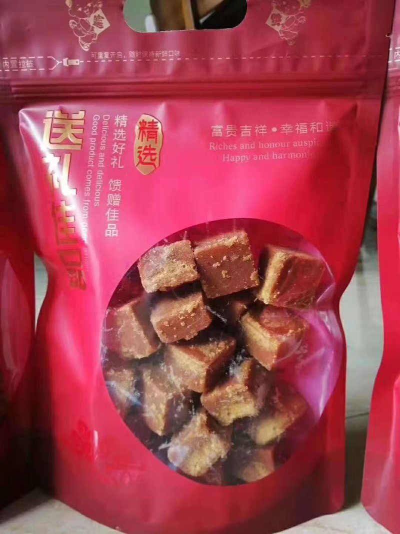 纯手工熬制的黄糖，甜度适中。