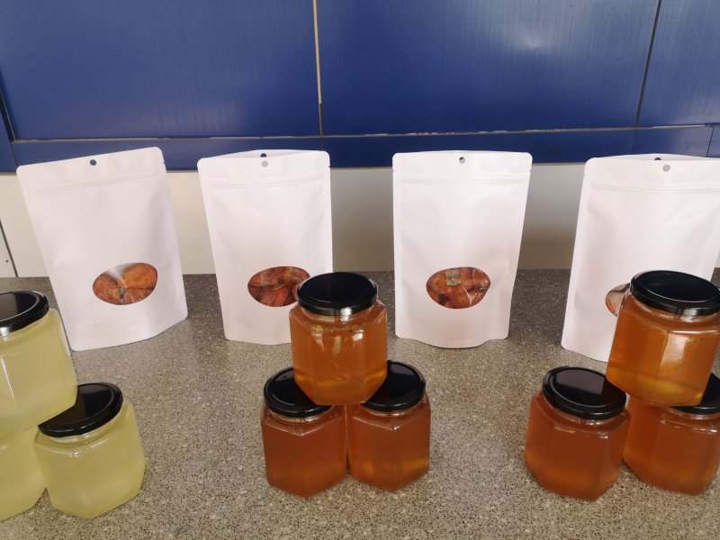 350克荊花枣花洋槐椴树纯蜂蜜包邮蜂场直供纯正天然代发