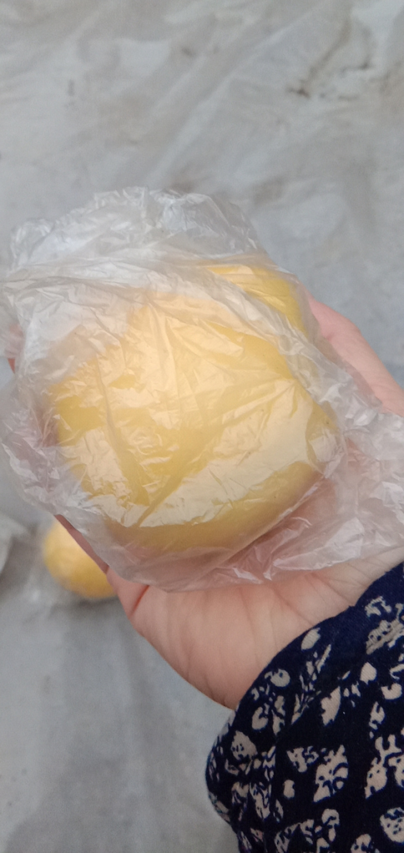 黄元帅小果四两以下苹果果皮光滑细腻果形高装味道甜美多汁