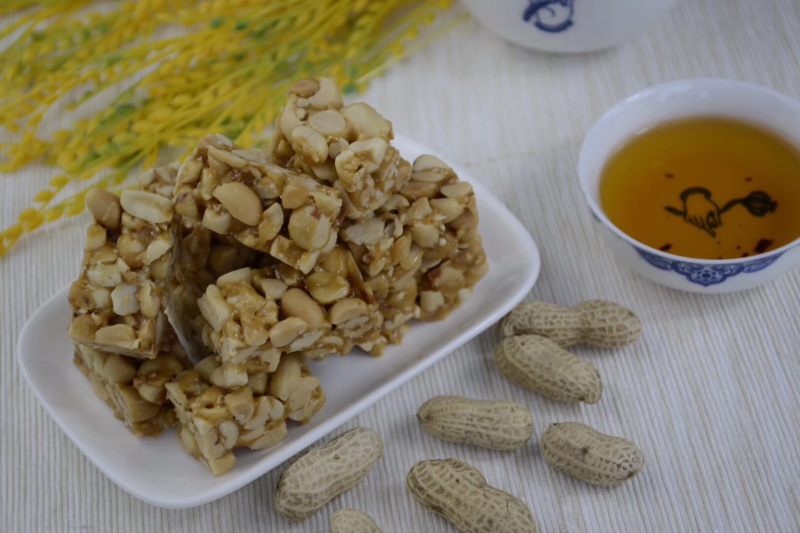 温师傅花生酥厂家直销批发零售，欢迎大家代理加盟……