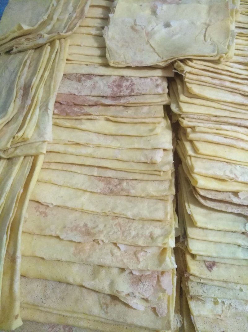 东北承德煎饼，纯手工制作，玉米面加大豆，营养丰富，适合所