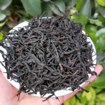 云南野生古树红茶，滇红茶，功夫茶，特价，批发