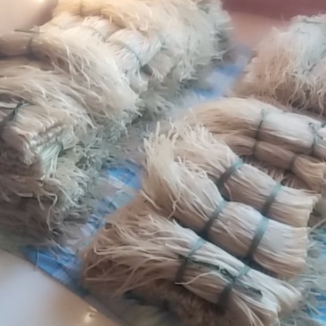 纯手工自然风干红薯干，纯手工红薯粉条