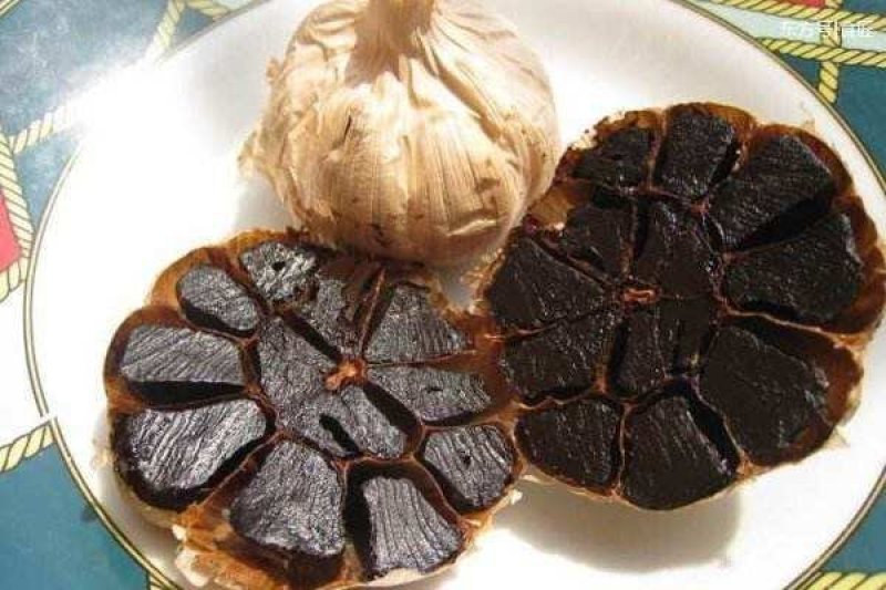 黑蒜发酵黑蒜精品黑蒜厂家直供，包邮，批发价优