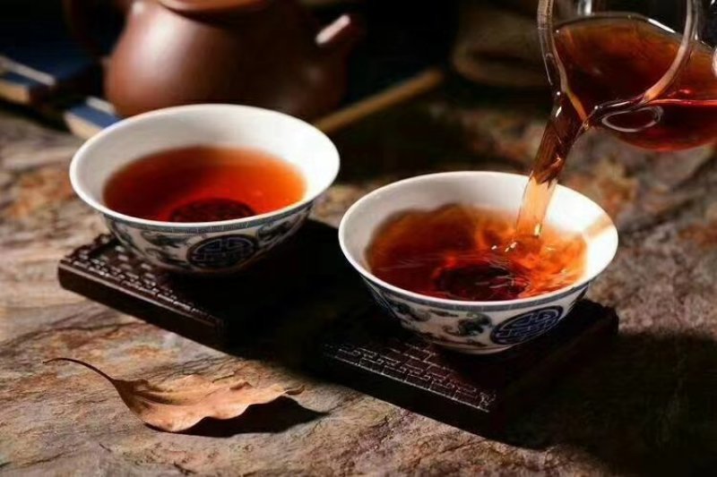 普洱茶茶砖02年普洱熟茶砖