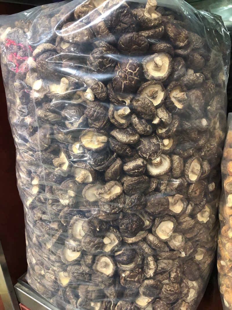 精品手选干货香菇3．0规格