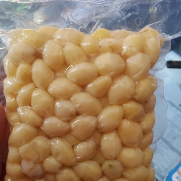 真空包装熟的去壳的银杏果
