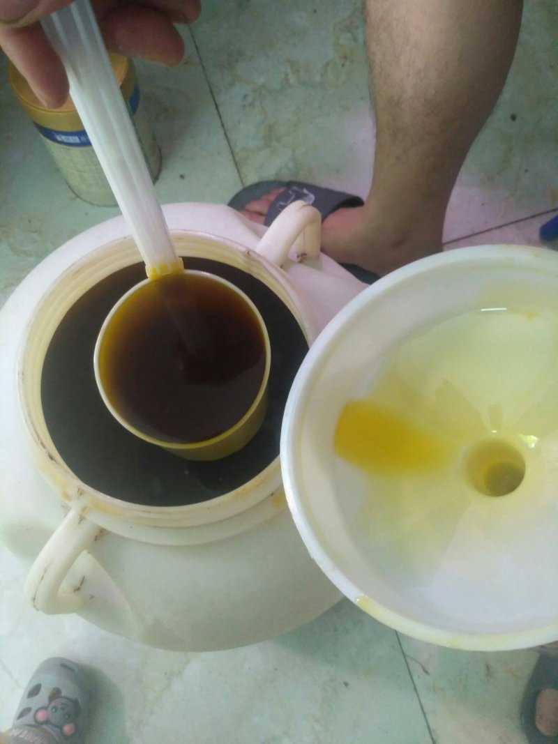 农村自家菜籽油
