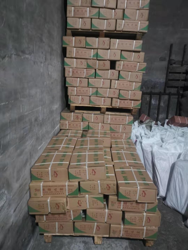 猪寸排，现货供应，鲜冻猪排
