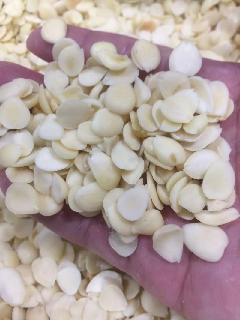 脱皮脱苦甜杏仁～做杏仁露及食品加工辅料专用料材，质量好