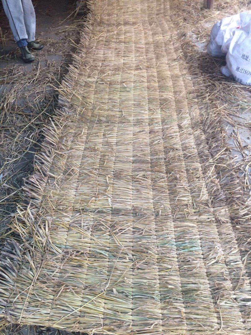 土豆，红薯运输保温防寒包装草帘子！！！