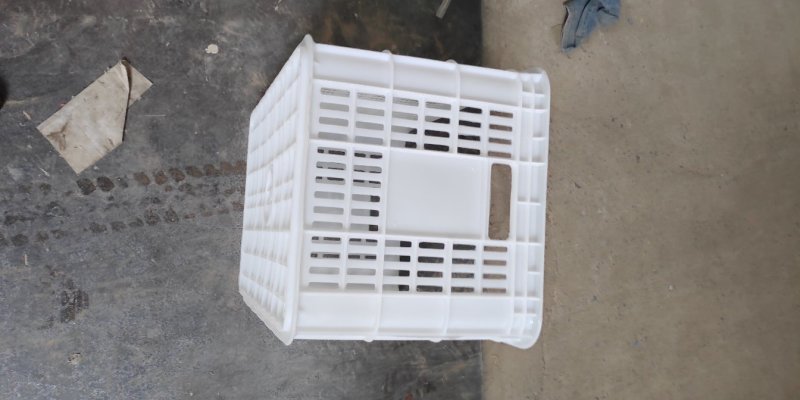 塑料筐，塑料周转筐，水果蔬菜筐，生产销售各种规格水果筐蔬
