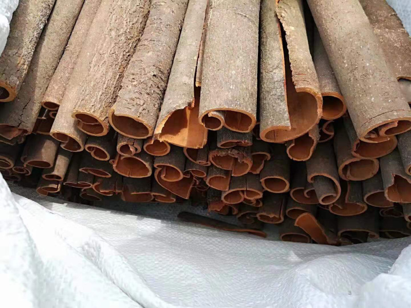 大量批发无硫足干桂皮无碎片广西梧州货源
