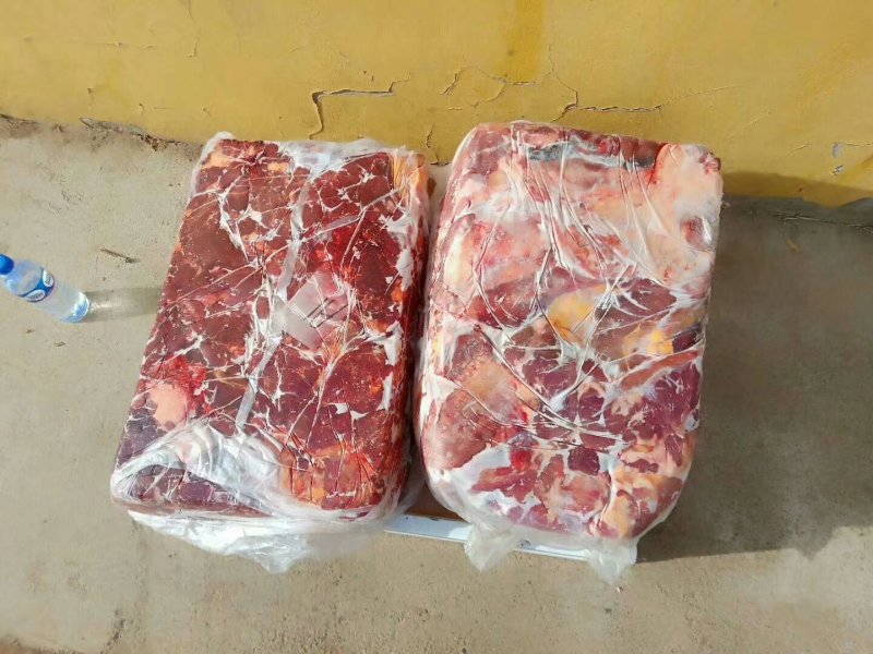 驴肉请选购优质驴肉马肉板肠下水等