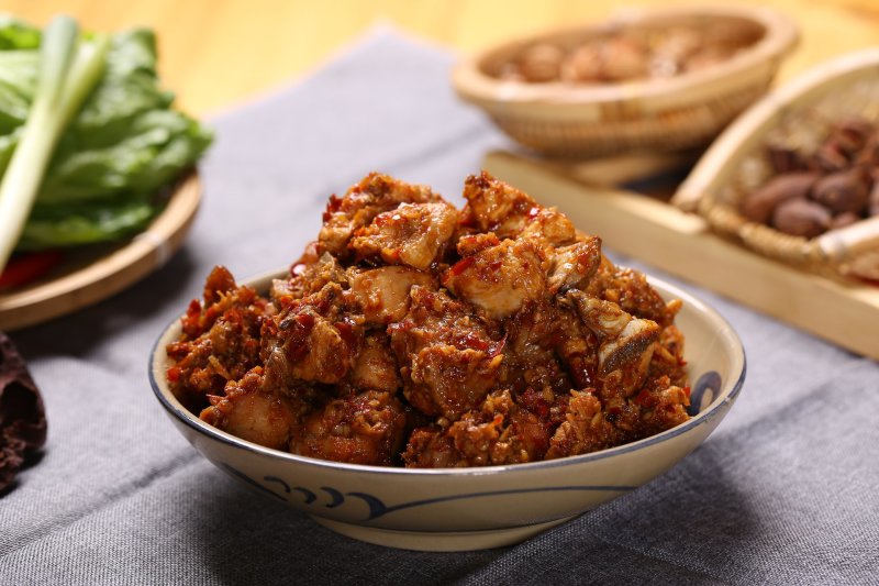 云南沾溢辣子鸡