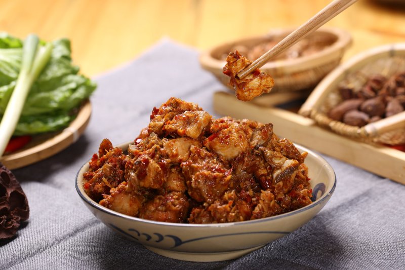 云南沾溢辣子鸡