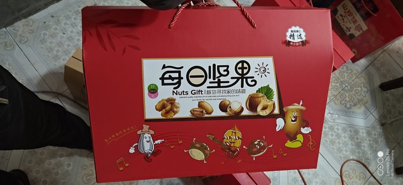 纸箱！纸盒不干胶标签水果箱年货箱坚果箱杂粮箱