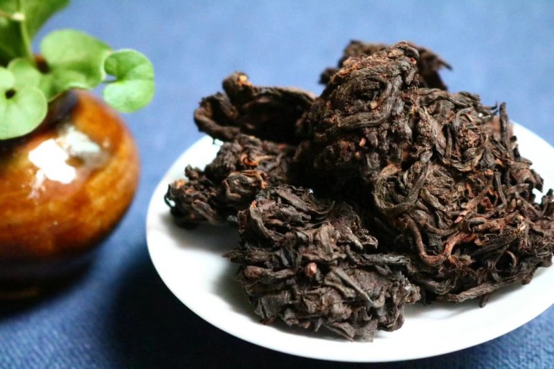古树老茶头普洱茶熟茶勐海料大坨