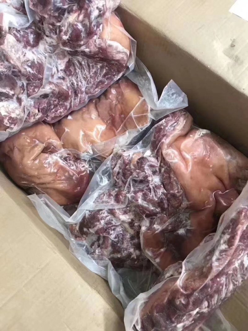 熟羊肉，带皮熟羊肉，羊腿包肉感兴趣的欢迎各位老板光临！