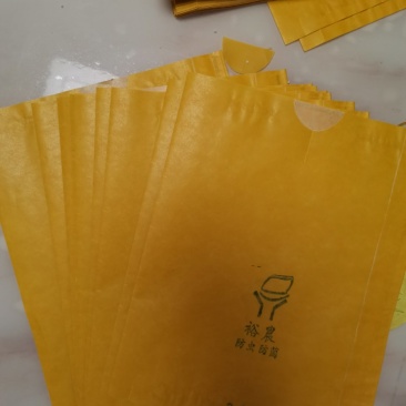 水果套袋黄金梨子套袋外黄内白，枇杷套袋等