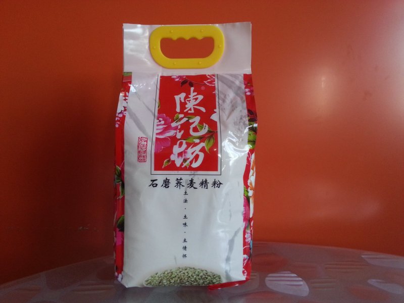 荞麦面荞麦面粉陕北石磨磨制