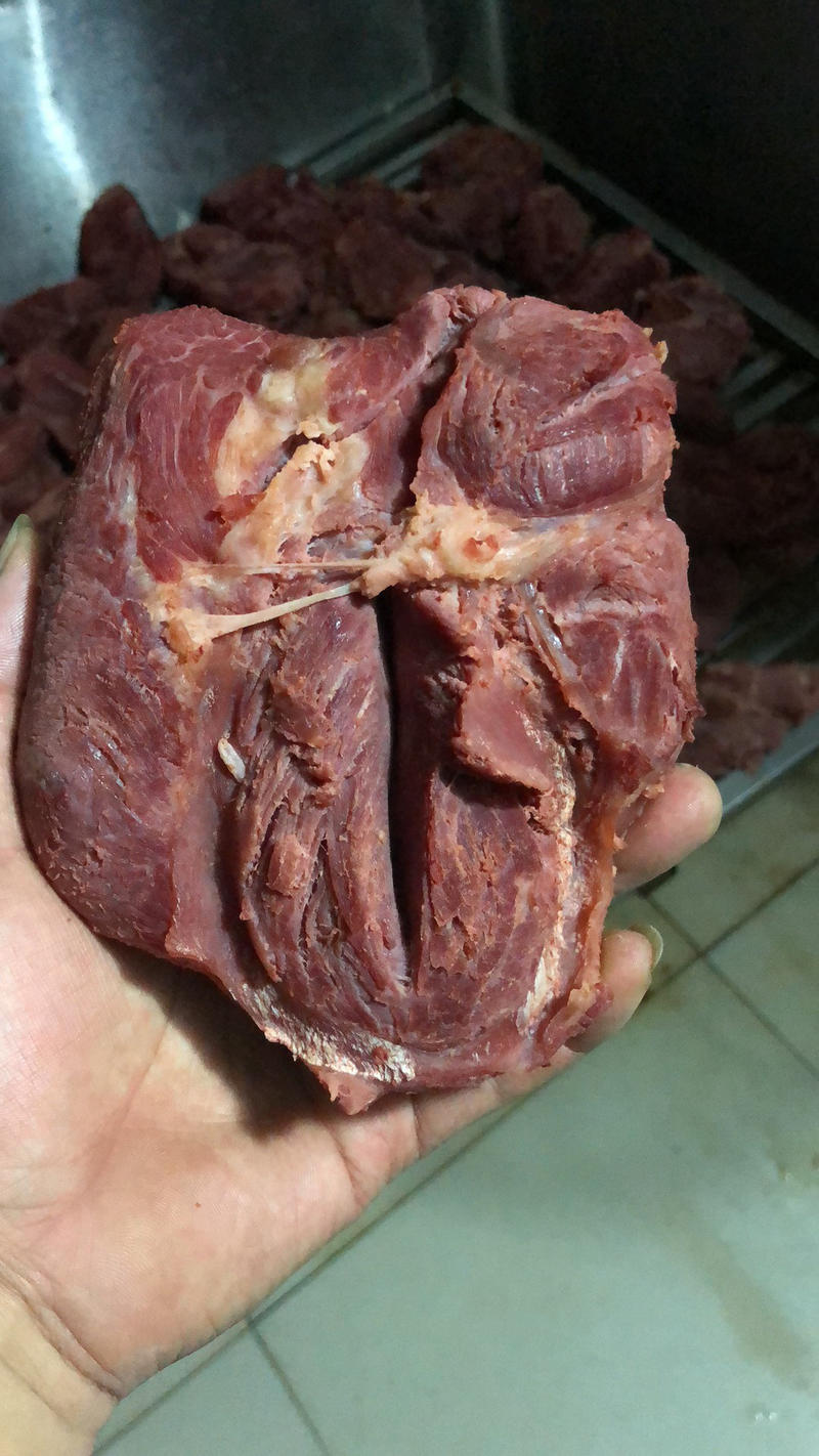 安徽五香带筋前波猪肉，纯干精修8-9成熟，无冰欢迎来电