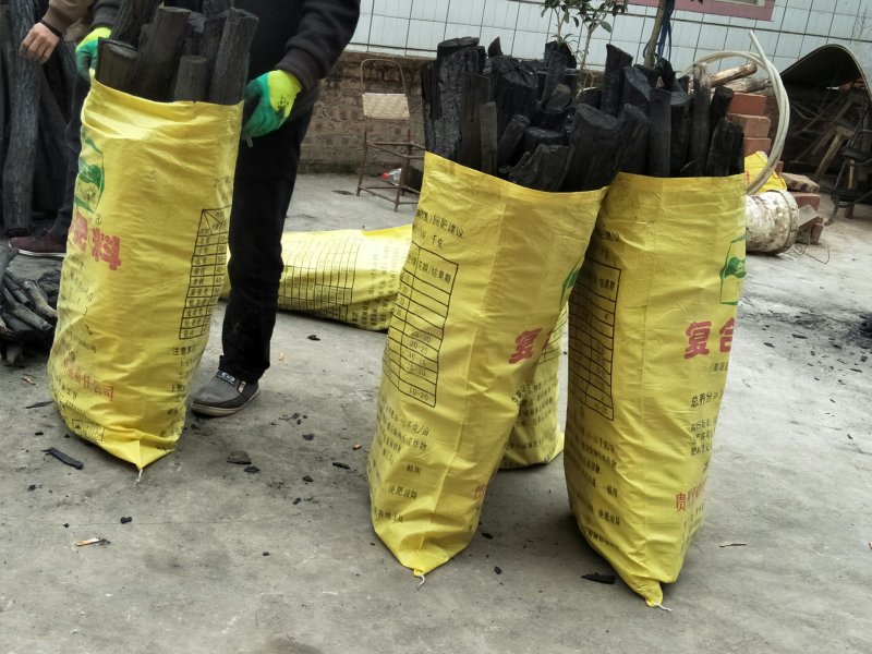 本产品适合烧烤，取暖，做饭，深受大家欢迎采购